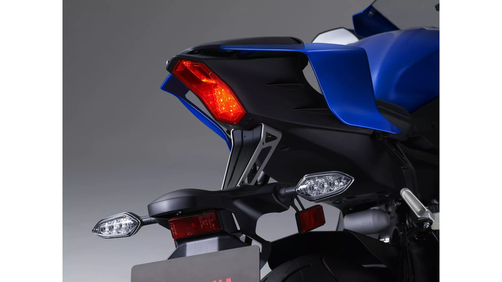 Yamaha YZF-R6 - Image 9 Yamaha YZF-R6 - Image 9