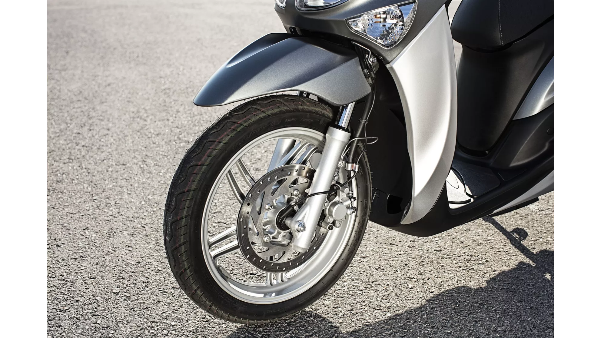 Yamaha Xenter 125 - Image 4 Yamaha Xenter 125 - Image 4