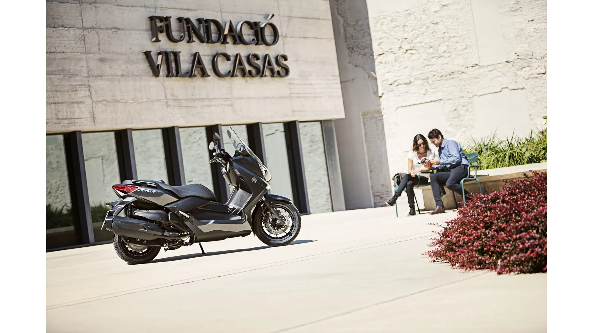 Yamaha XMAX 400 - Image 11 Yamaha XMAX 400 - Image 11