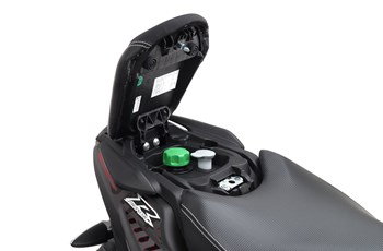 Yamaha Aerox Naked 2018 - Bild 3 Yamaha Aerox Naked 2018 - Bild 3