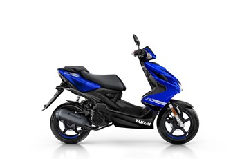 Yamaha Aerox 4 2018 - Bild 10 Yamaha Aerox 4 2018 - Bild 10