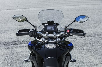 Yamaha Tracer 900 2018 - Bild 3 Yamaha Tracer 900 2018 - Bild 3
