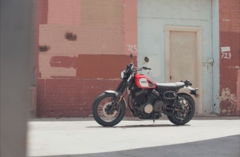 Yamaha SCR950 2018 - Bild 9 Yamaha SCR950 2018 - Bild 9
