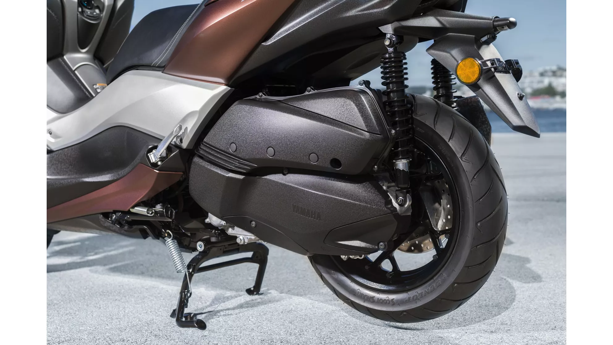 Yamaha XMAX 300 - Image 17 Yamaha XMAX 300 - Image 17