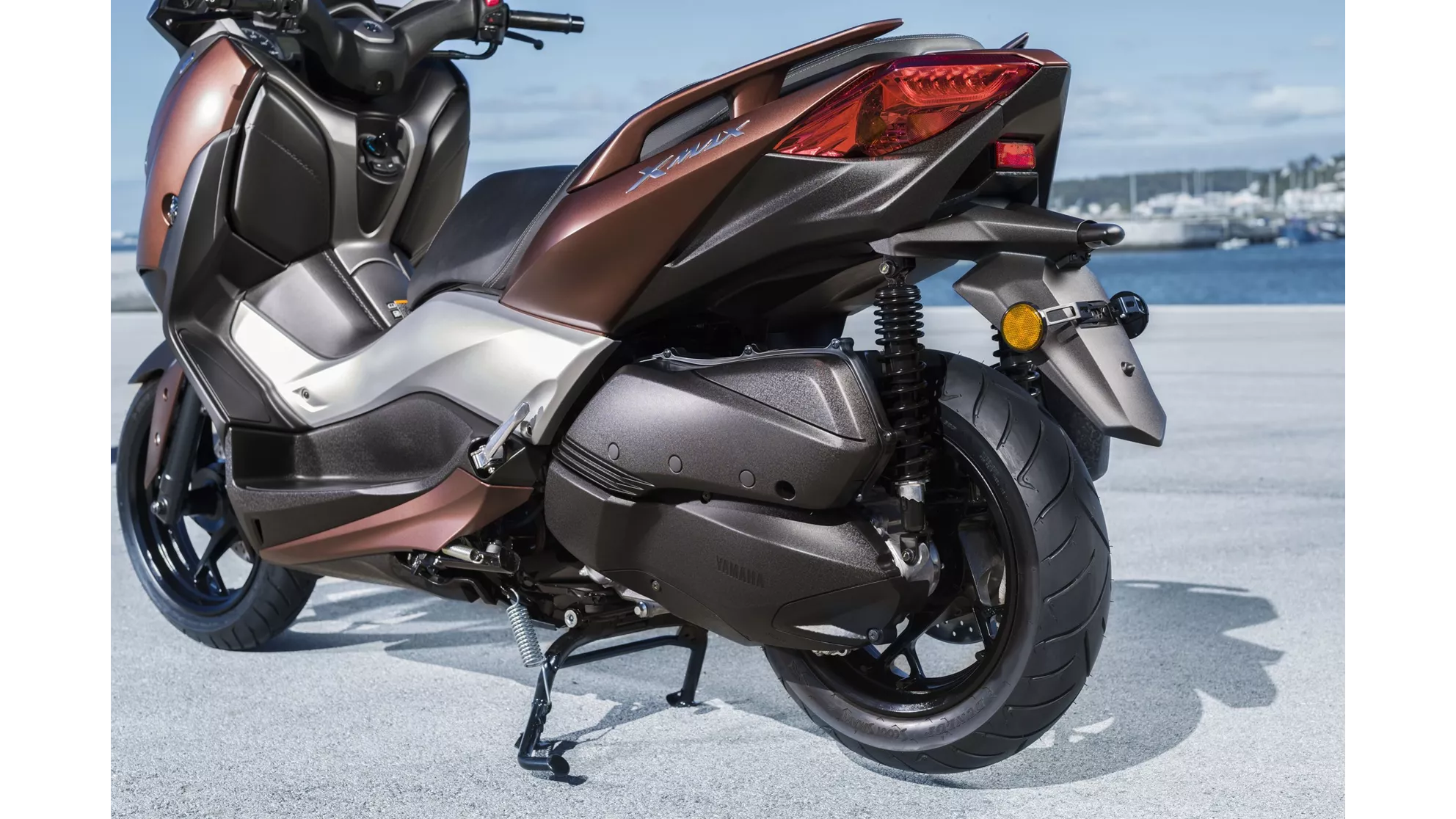 Yamaha XMAX 300 - Image 24 Yamaha XMAX 300 - Image 24