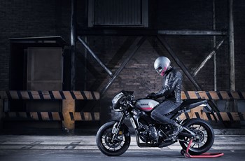 Yamaha XSR900 Abarth 2018 - Bild 5 Yamaha XSR900 Abarth 2018 - Bild 5