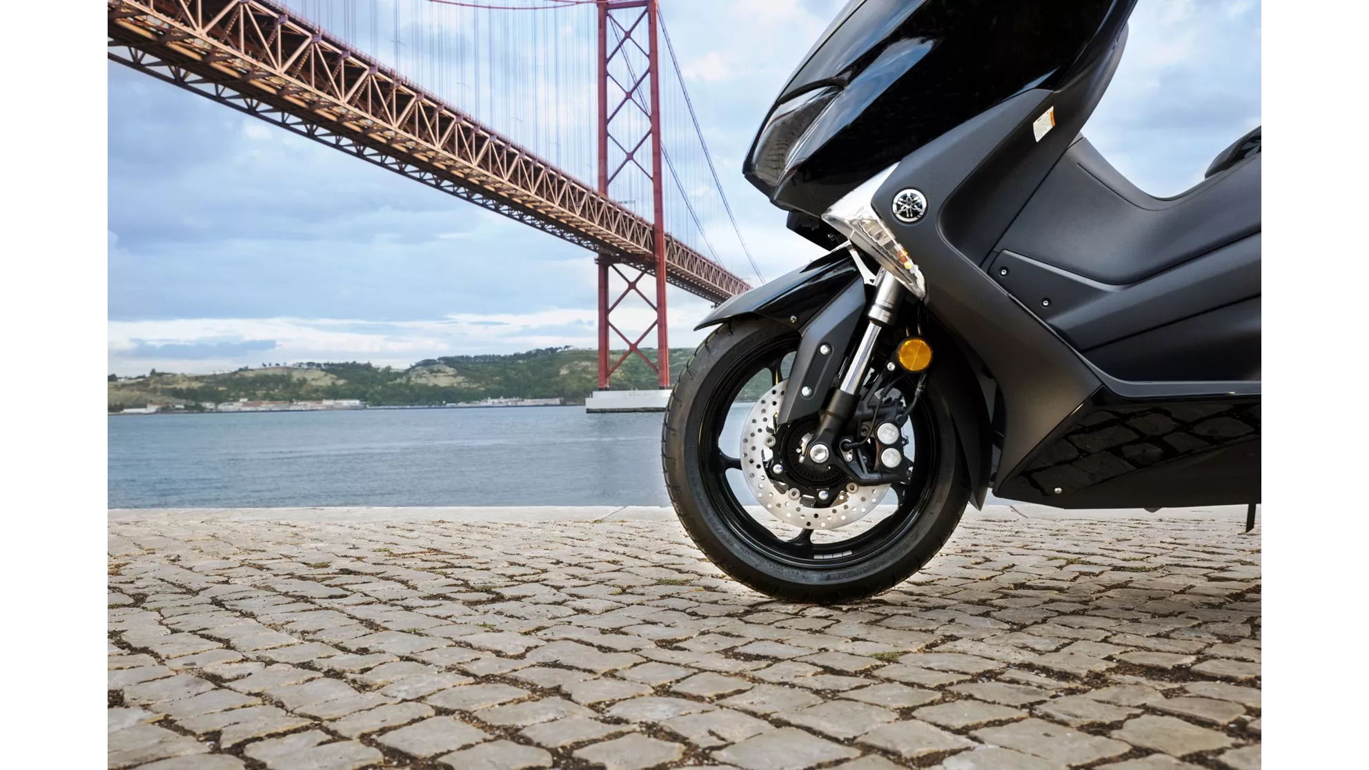 Yamaha TMAX - Image 19 Yamaha TMAX - Image 19