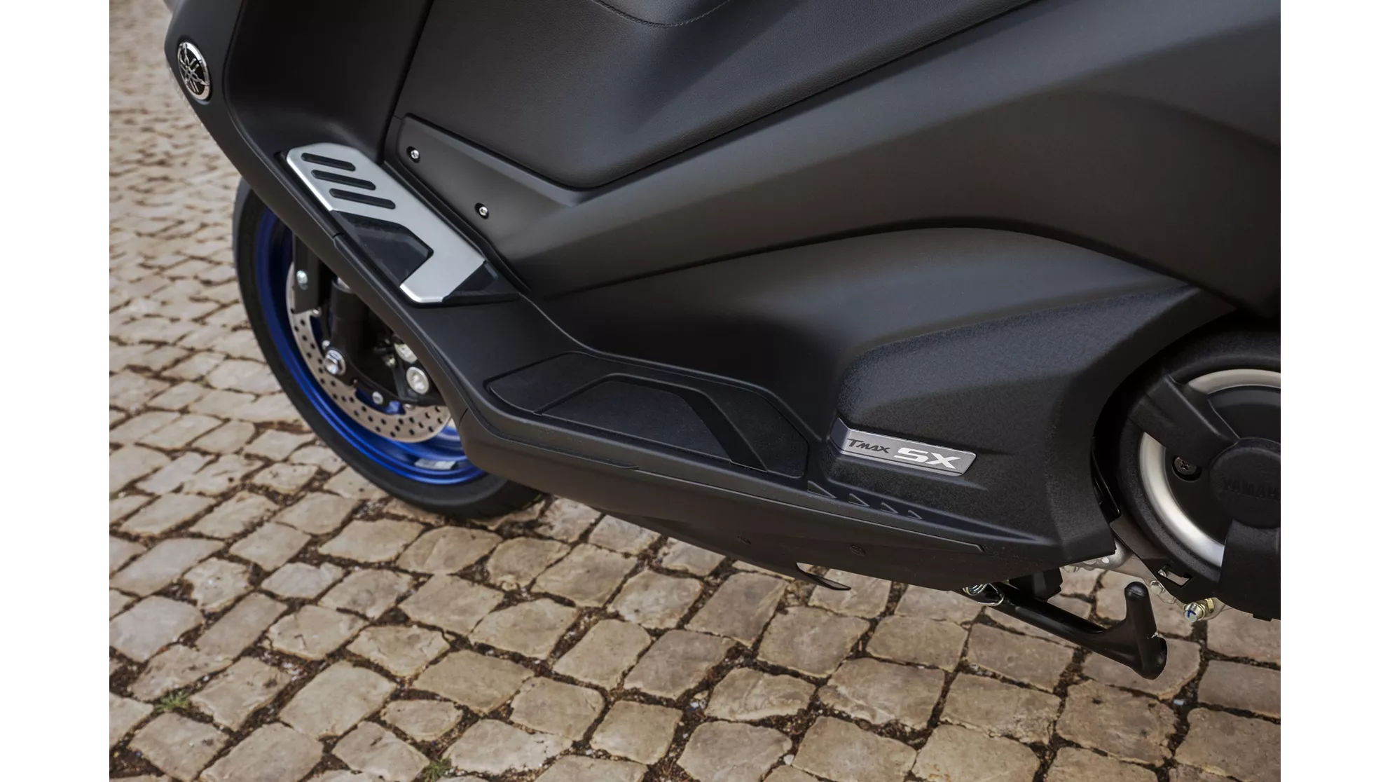 Yamaha TMAX SX - Image 13 Yamaha TMAX SX - Image 13