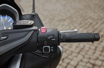 Yamaha TMAX SX 2018 - Bild 24