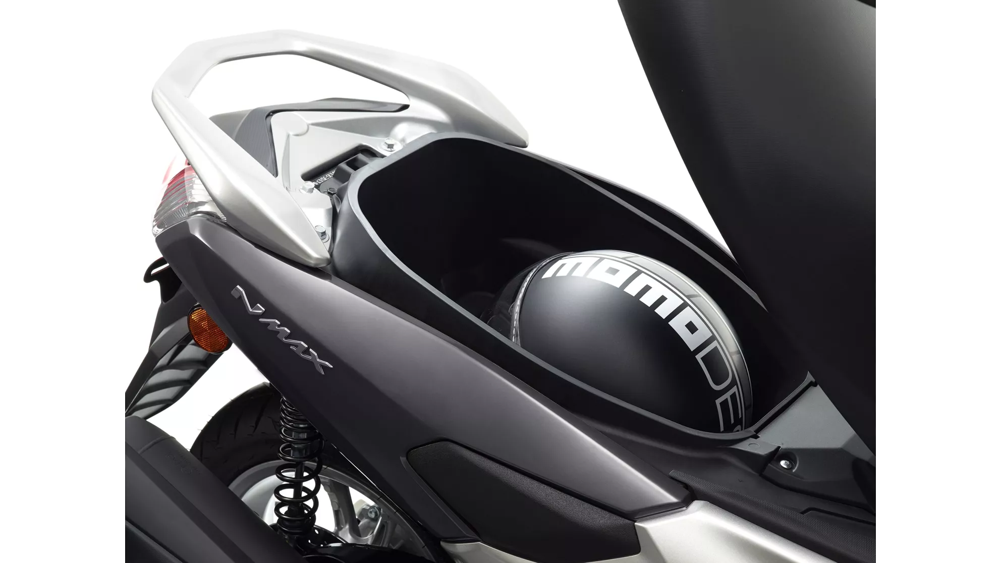 Yamaha NMAX 155 - Image 2 Yamaha NMAX 155 - Image 2