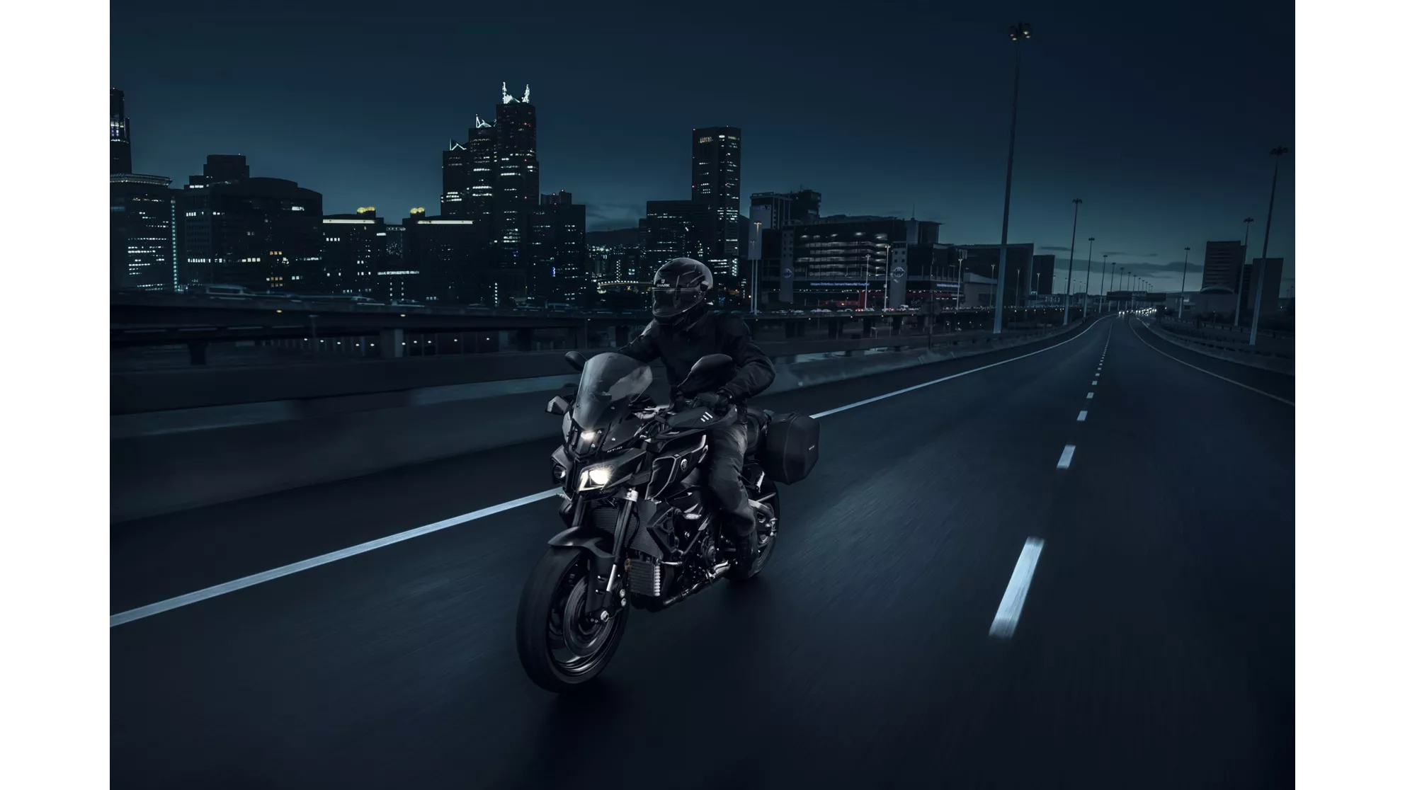 Yamaha MT-10 Tourer Edition - Image 6 Yamaha MT-10 Tourer Edition - Image 6