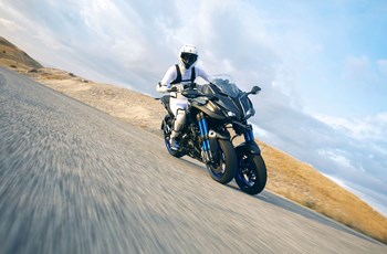 Yamaha Niken 2018 - Bild 2