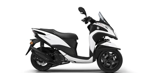 Yamaha Tricity 125 2025 vs Yamaha Tricity 155 2018 Yamaha Tricity 125 2025 vs Yamaha Tricity 155 2018