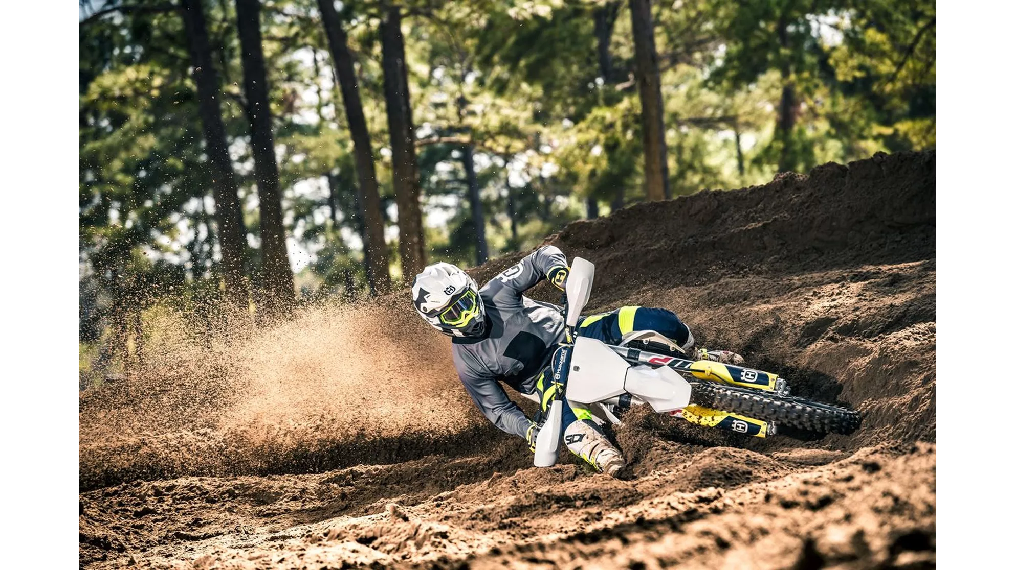 Husqvarna FC 250 - Image 4 Husqvarna FC 250 - Image 4