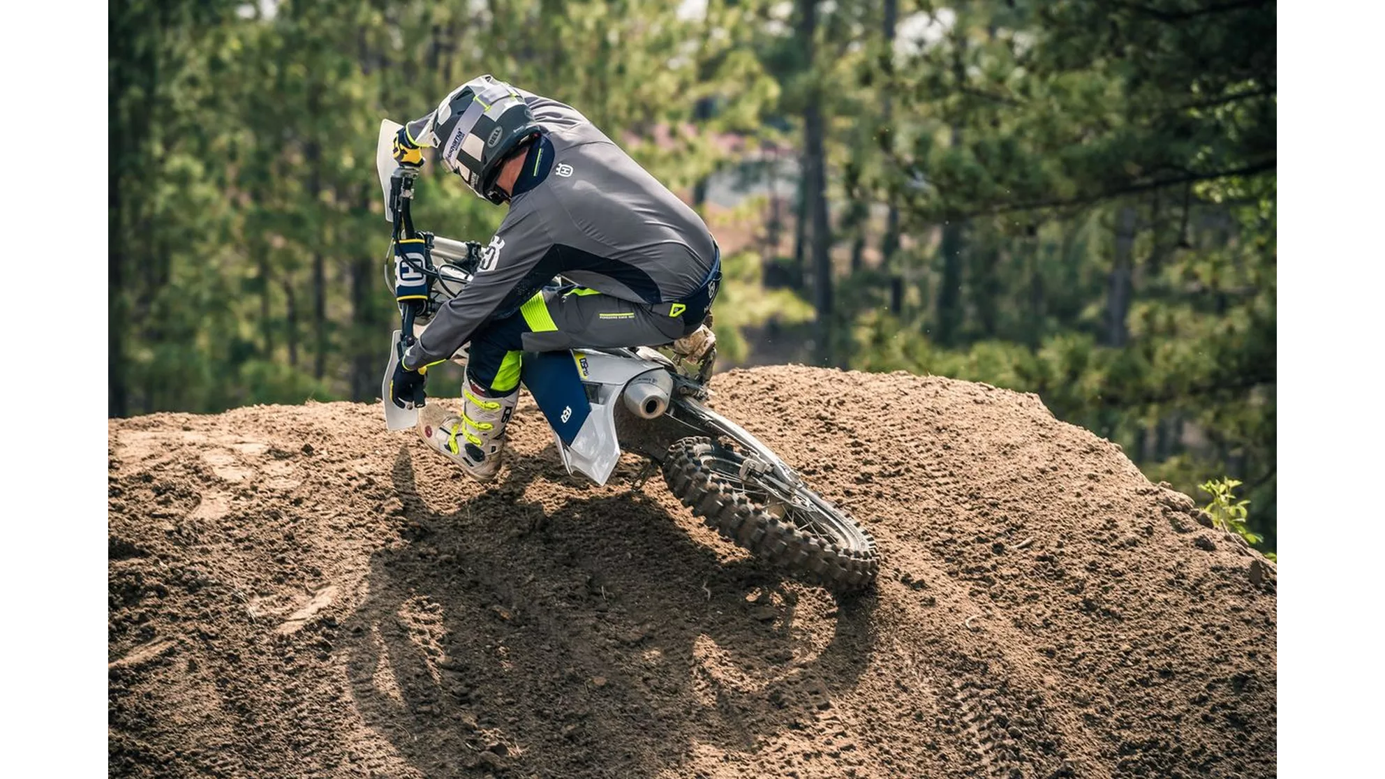 Husqvarna FC 450 - Image 12 Husqvarna FC 450 - Image 12