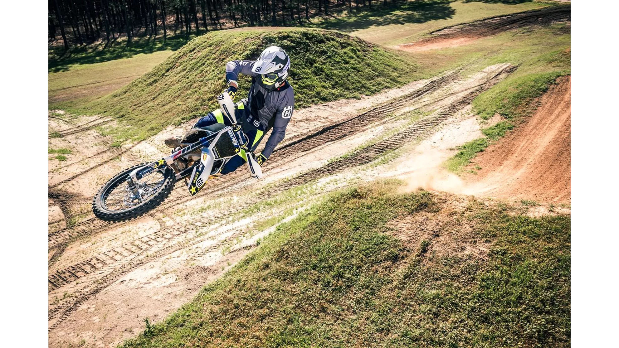 Husqvarna FC 450 - Image 17 Husqvarna FC 450 - Image 17