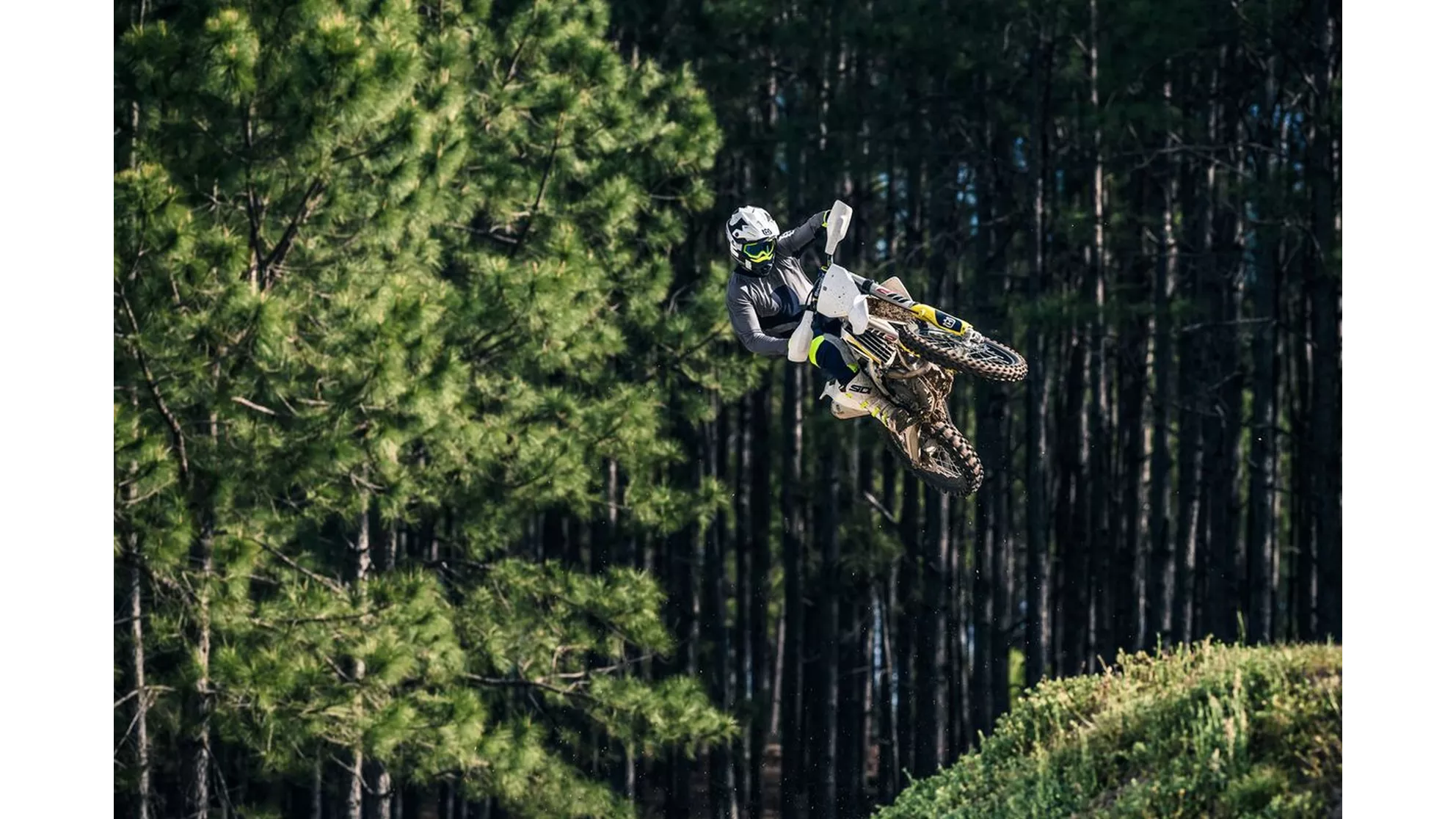 Husqvarna FC 450 - Image 24 Husqvarna FC 450 - Image 24