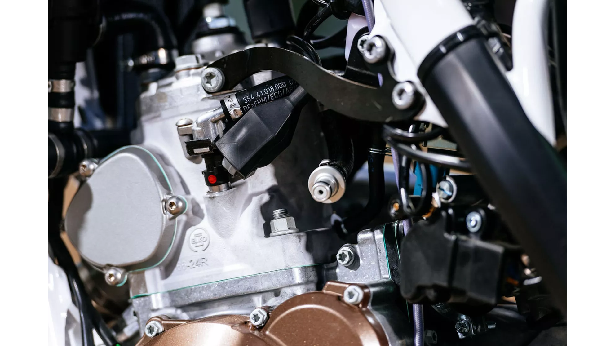 Husqvarna TE 300i - Image 11 Husqvarna TE 300i - Image 11