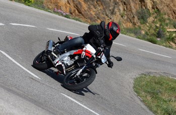 Rieju RS3 NKD 125 2018 - Bild 2