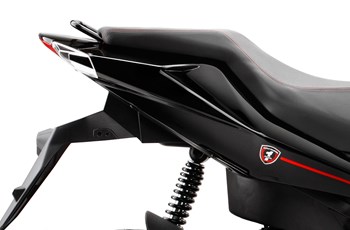 Derbi GP1 125 Low Seat 2018 - Bild 3