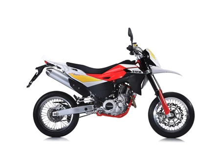 SWM SM 650 R 2018 SWM SM 650 R 2018