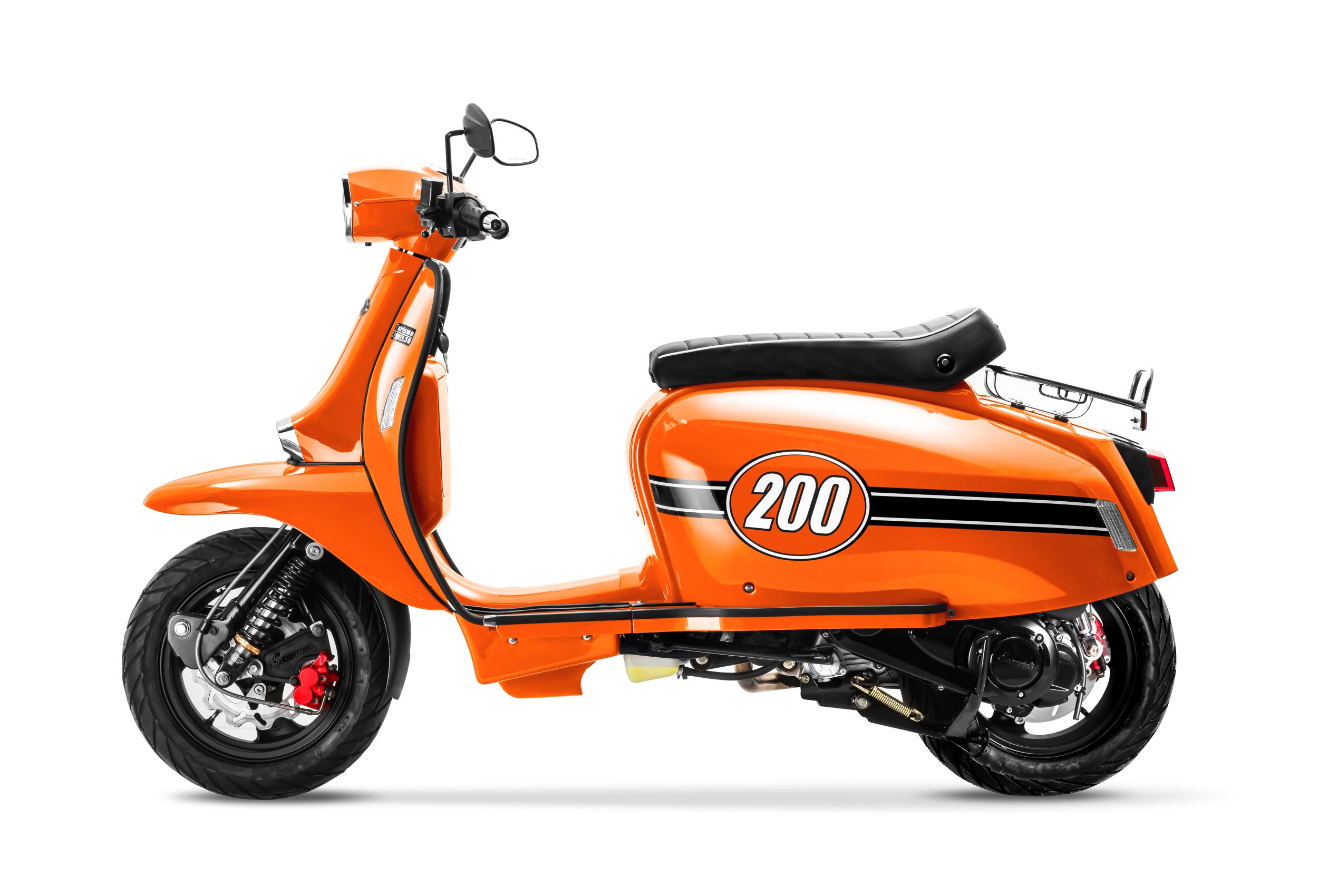 Скутер части. Promax 240 скутер Lambretta. Оранжевый скутер. Мопед оранжевый. Оригинальный скутер.