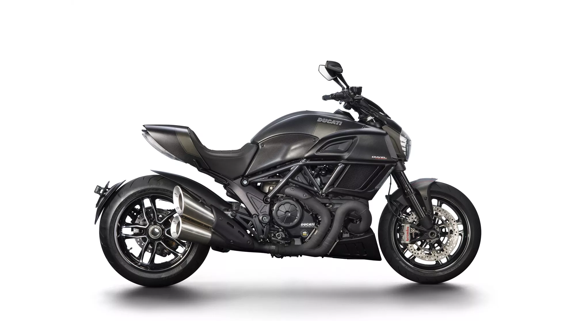 Ducati Diavel Carbon - Imagem 1