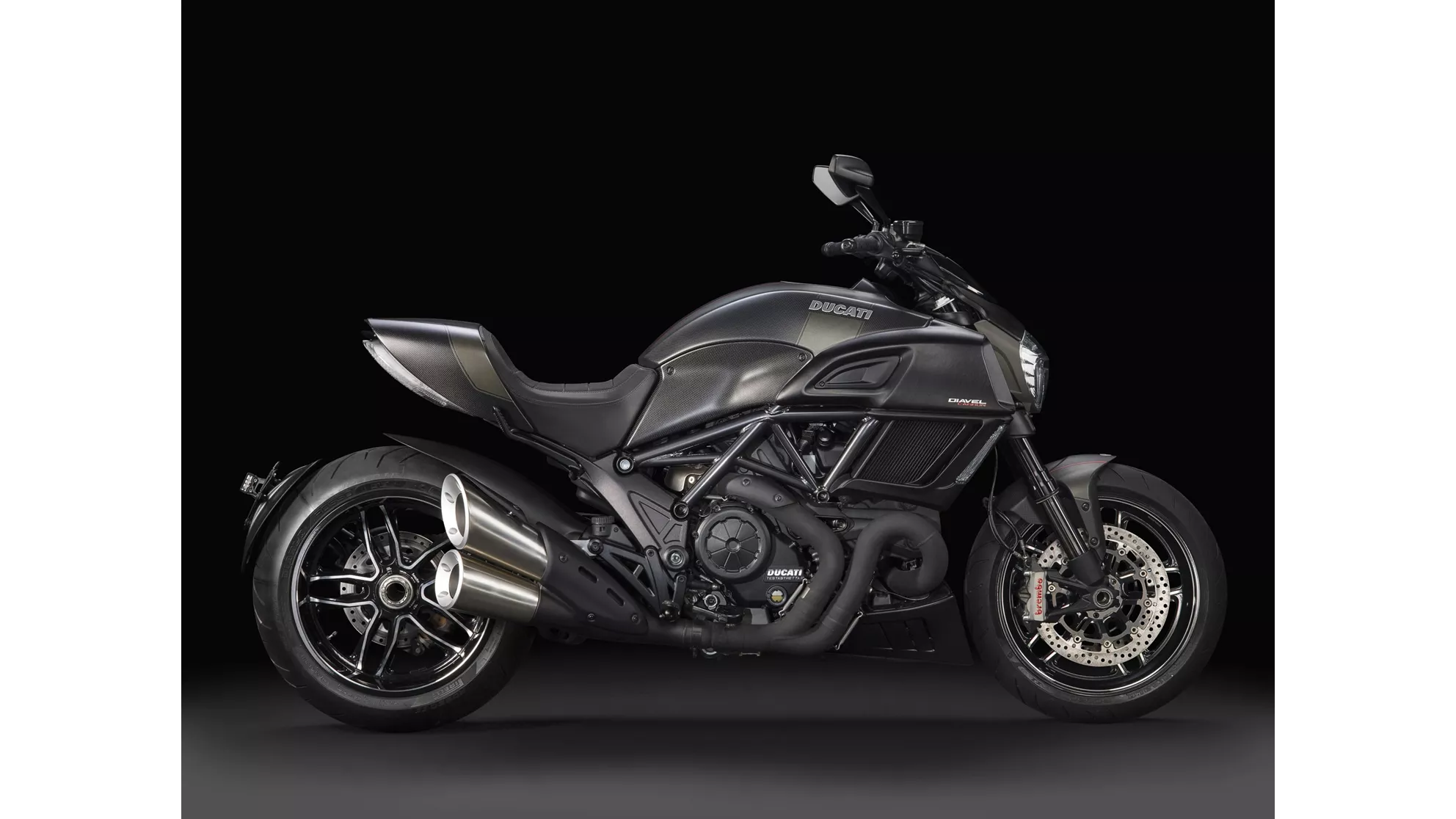 Ducati Diavel Carbon - Resim 24