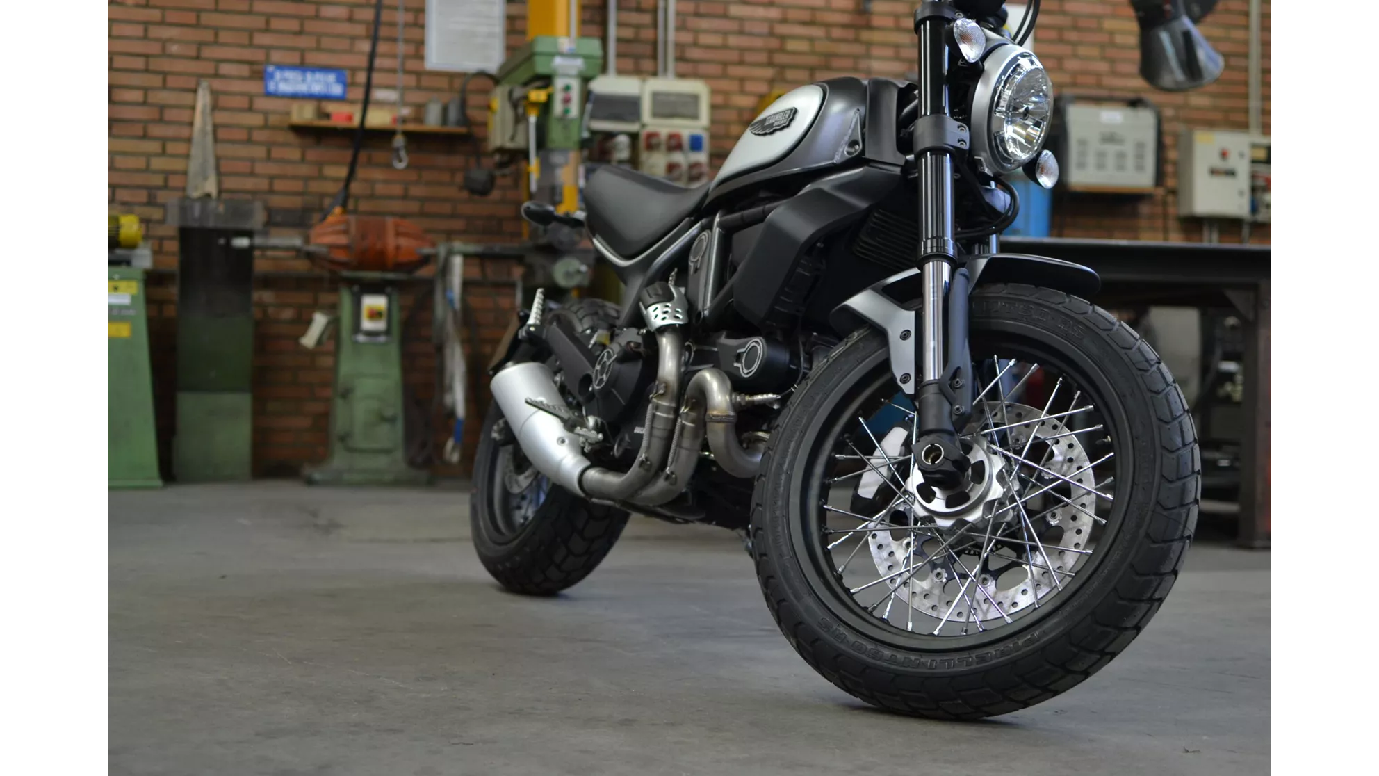 Ducati Scrambler Street Classic - Image 2 Ducati Scrambler Street Classic - Image 2