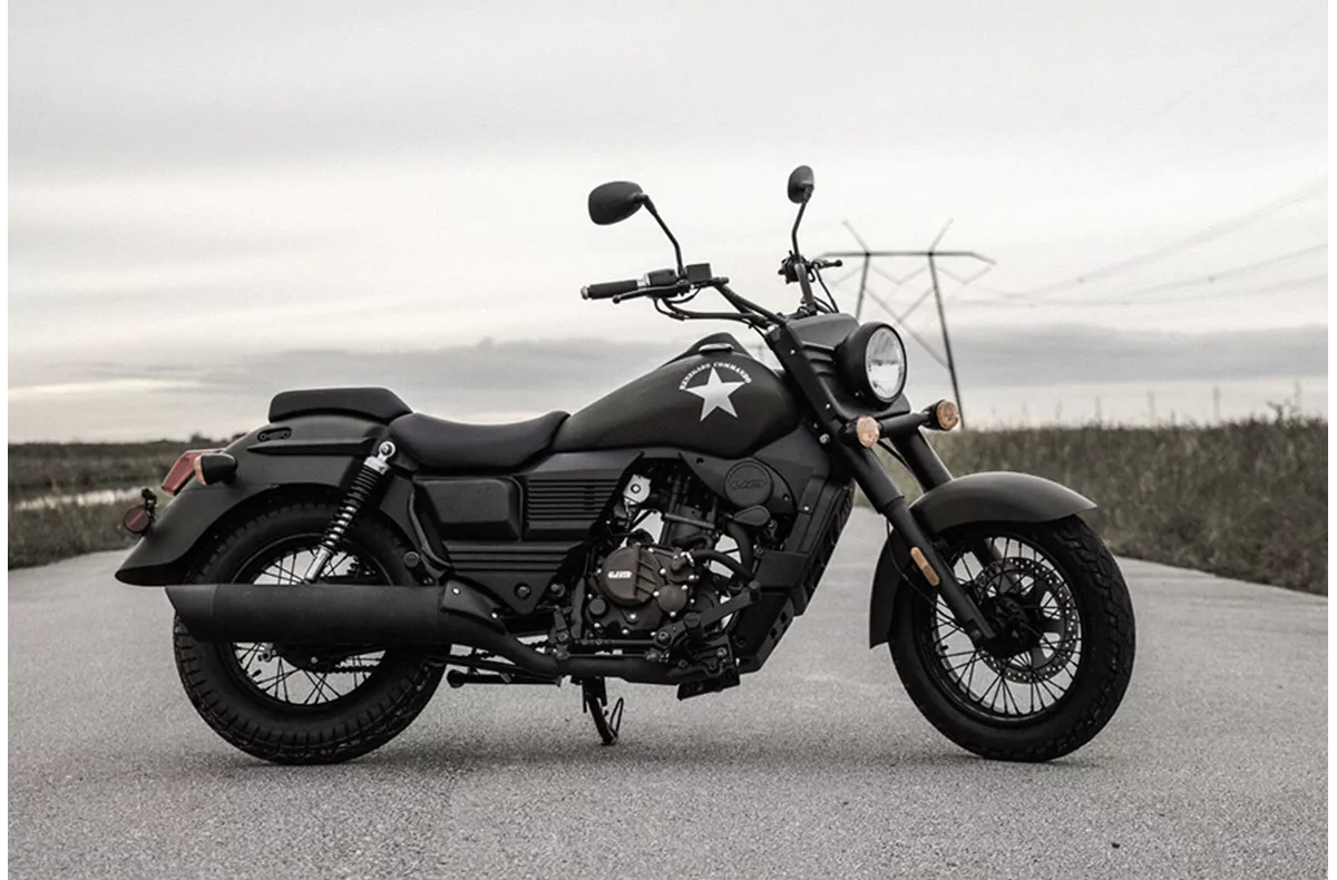 United Motors UM Renegade Commando 125 United Motors UM Renegade Commando 125