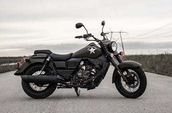 United Motors UM Renegade Commando 125 2018 - Bild 2