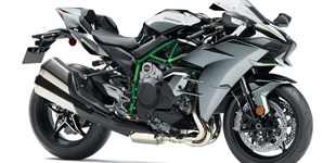 Yamaha R7 2022 vs Kawasaki Ninja H2 2018