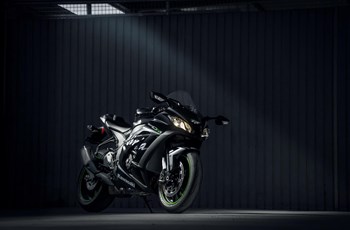 Kawasaki Ninja ZX-10RR 2018 - Bild 4