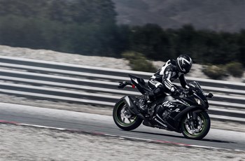 Kawasaki Ninja ZX-10RR 2018 - Bild 5