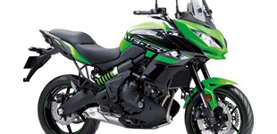 BMW F 700 GS 2018 vs Kawasaki Versys 650 Lime Green 2018