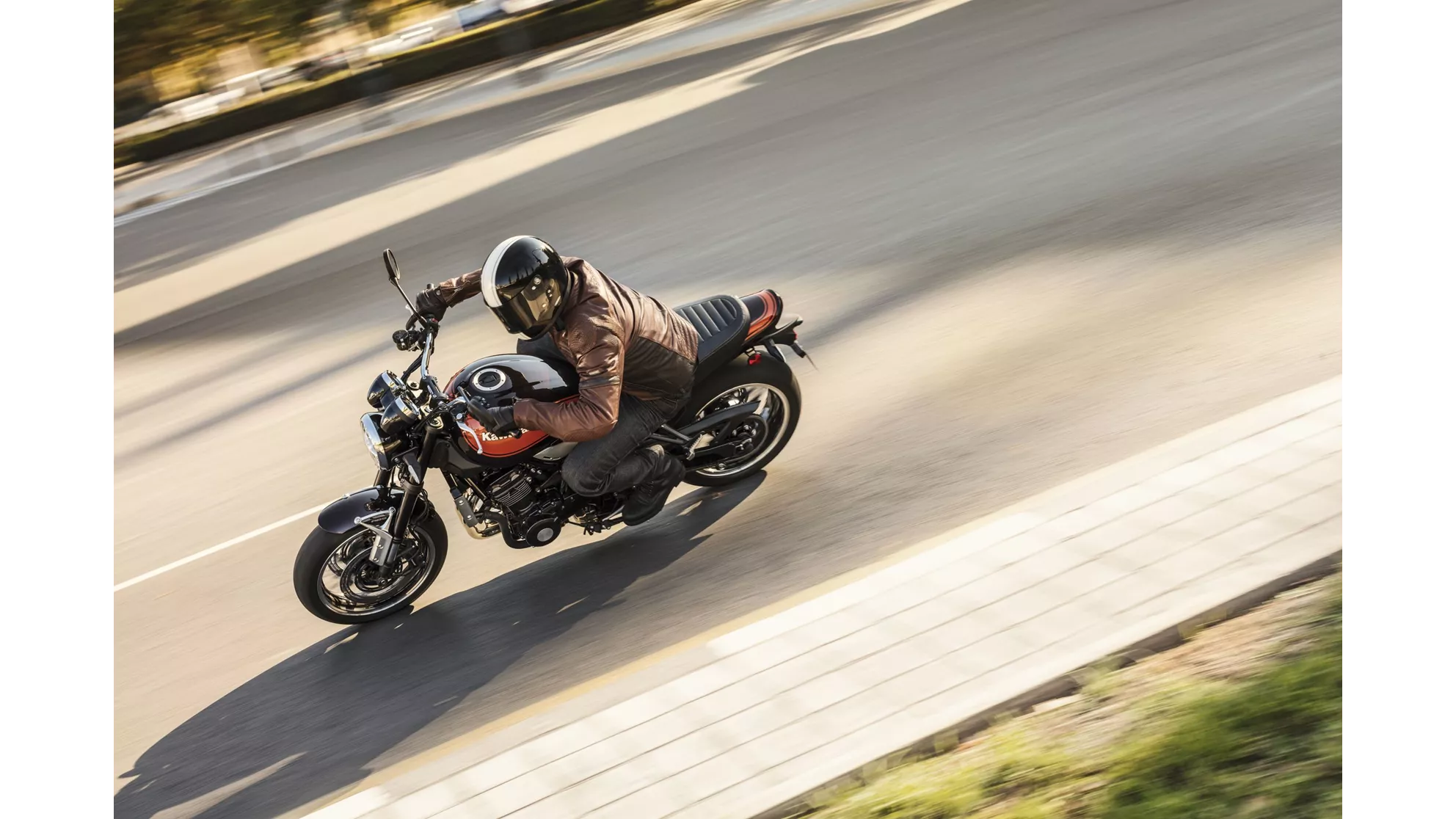 Kawasaki Z900 RS - Image 17 Kawasaki Z900 RS - Image 17