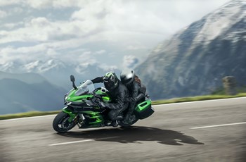 Kawasaki Ninja H2 SX SE 2018 - Bild 14 Kawasaki Ninja H2 SX SE 2018 - Bild 14