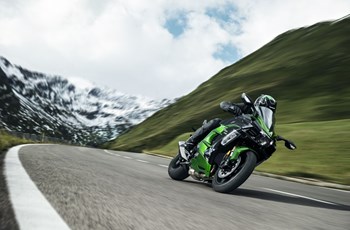 Kawasaki Ninja H2 SX SE 2018 - Bild 16 Kawasaki Ninja H2 SX SE 2018 - Bild 16