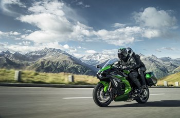 Kawasaki Ninja H2 SX SE 2018 - Bild 18 Kawasaki Ninja H2 SX SE 2018 - Bild 18
