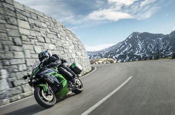 Kawasaki Ninja H2 SX SE 2018 - Bild 19 Kawasaki Ninja H2 SX SE 2018 - Bild 19