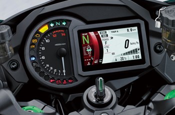 Kawasaki Ninja H2 SX SE 2018 - Bild 32 Kawasaki Ninja H2 SX SE 2018 - Bild 32