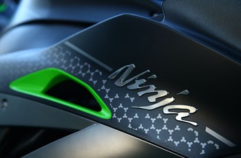 Kawasaki Ninja ZX-10R SE 2018 - Bild 15