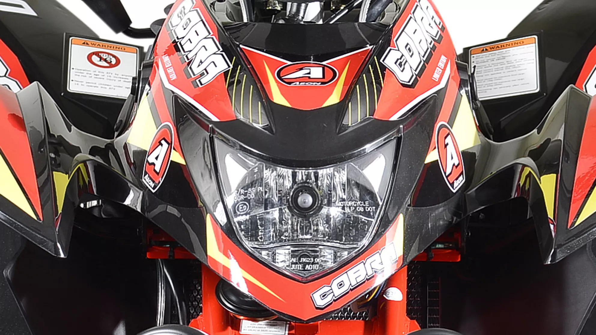 Aeon Cobra 400 Supermoto - Image 3 Aeon Cobra 400 Supermoto - Image 3