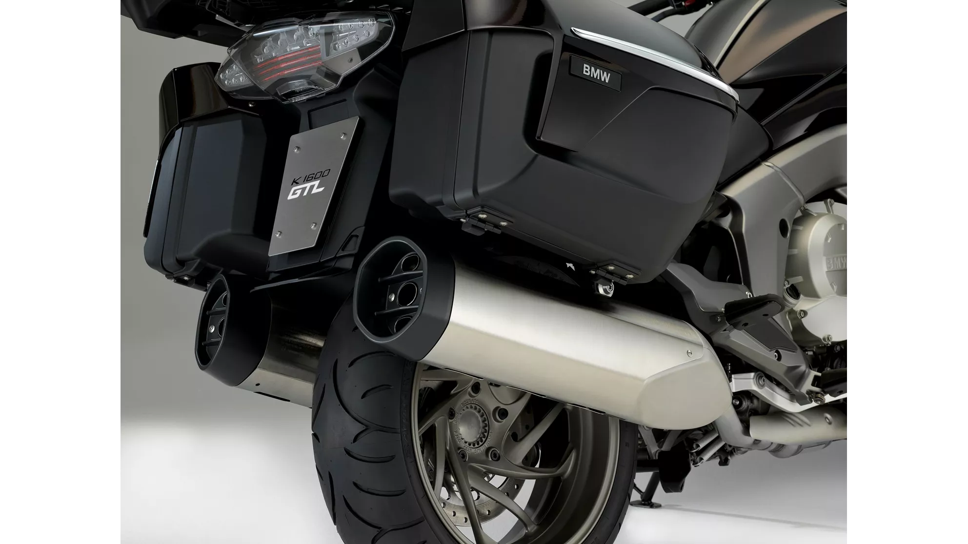 BMW K 1600 GTL - Image 12 BMW K 1600 GTL - Image 12