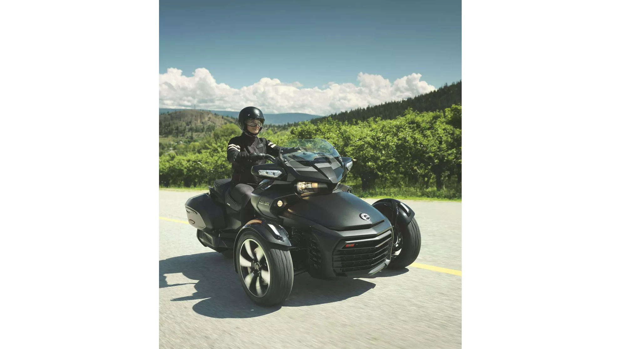 Can-Am Spyder F3-T - Image 5 Can-Am Spyder F3-T - Image 5