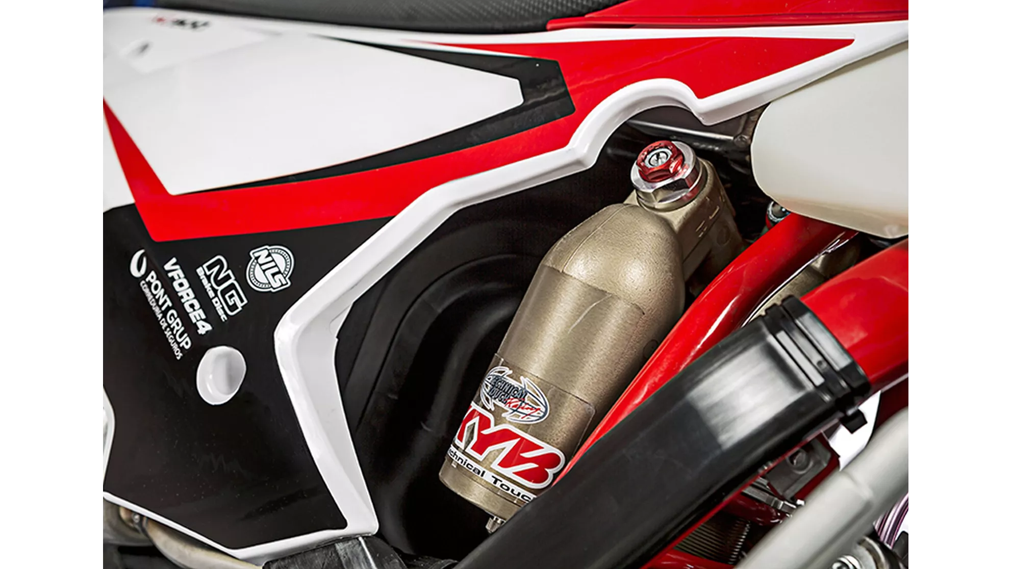 GASGAS XC 300 - Image 9 GASGAS XC 300 - Image 9