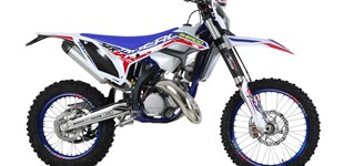 Sherco 125 SE Six Days 2018 vs Beta RR 125 2T 2021