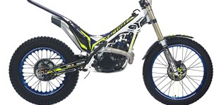 Sherco 300 ST Factory 2018 vs Beta Evo 300 2T 2011 Sherco 300 ST Factory 2018 vs Beta Evo 300 2T 2011