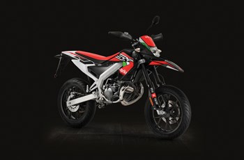 Aprilia SX 50 Supermoto 2018 - Bild 6 Aprilia SX 50 Supermoto 2018 - Bild 6