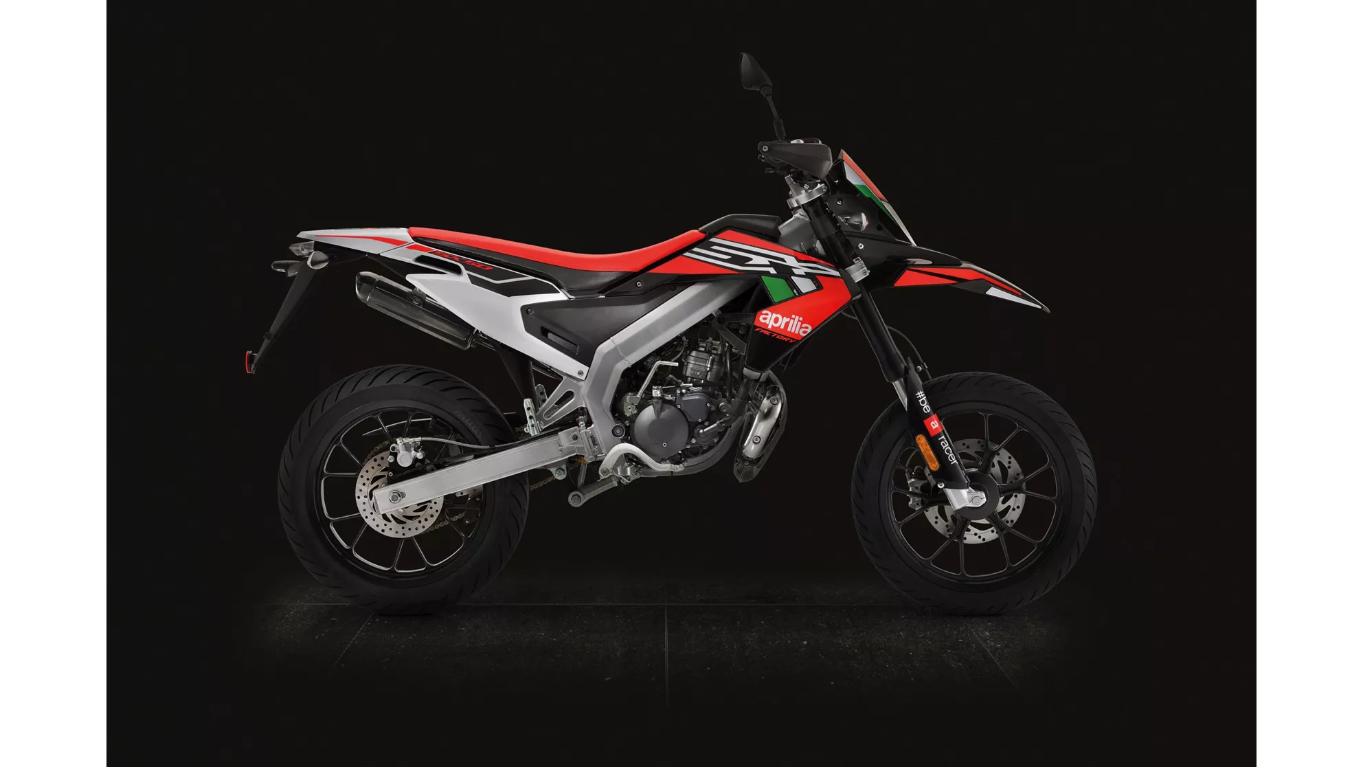 Aprilia SX 50 Supermoto - Image 6 Aprilia SX 50 Supermoto - Image 6
